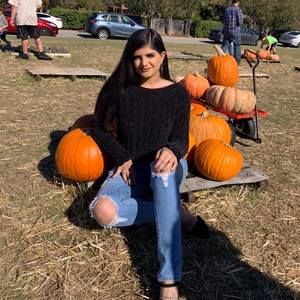 Meet your Posher, Aliya